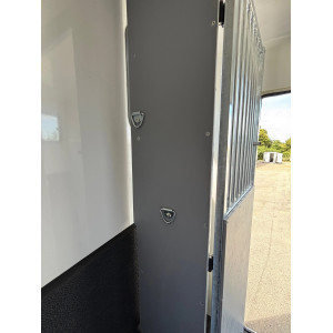 Kit 4 anneaux d'attache camion chevaux 2